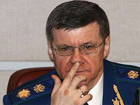 Генпрокурор Юрий Чайка. Фото: с сайта kommersant.ru