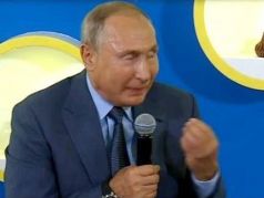 В.Путин на встрече с победителями международных олимпиад. Скрин видео 