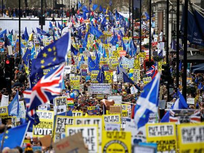 Марш в Лондоне противников выхода Великобритании из Евросоюза 23.03.2019. Фото: Henry Nicholls / Reuters